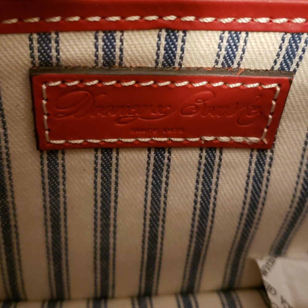 Purse - Picture 2 of 8